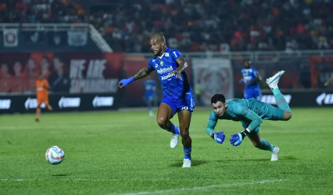 persib vs borneo fc