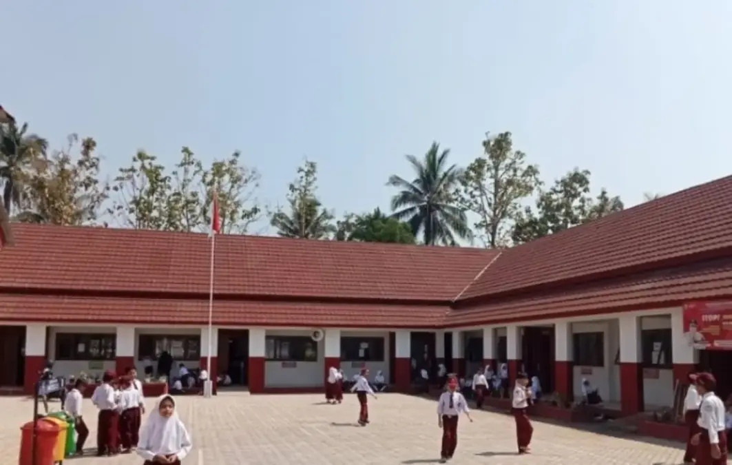 sekolah rakyat
