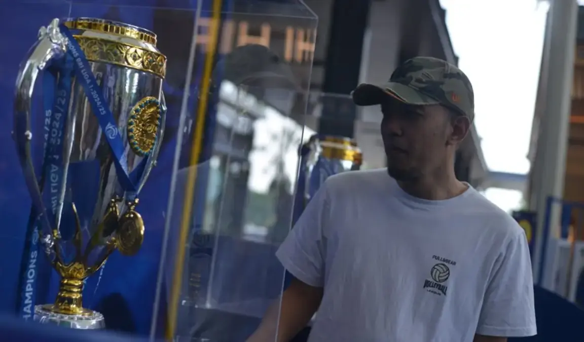 Persib tour trophy
