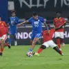 Persib menang