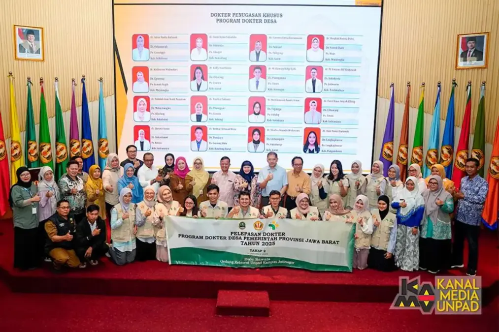 Dinkes Jabar dan Unpad Kirim 16 Dokter ke Desa-desa untuk Tingkatkan Layanan Kesehatan Dokter ke desa