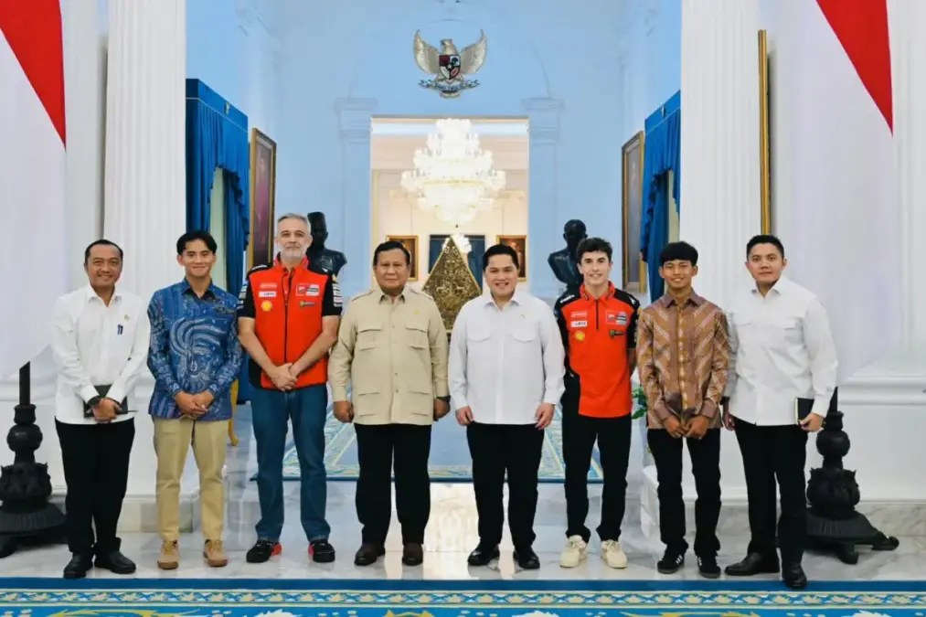 Di istana