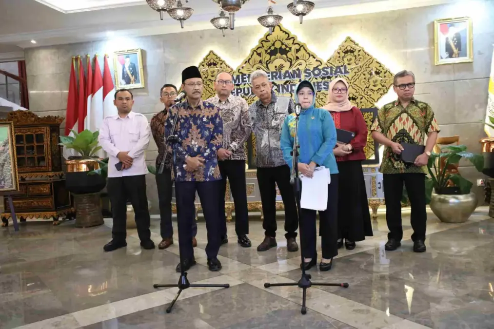 Kemensos dan BPS Konsolidasi Data Bansos 2025: Total KPM Desil 1 hingga 4 Ada 35,04 Juta Konsolidasi