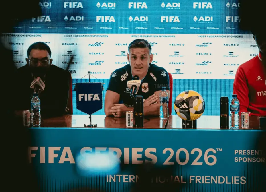 Era Baru Dimulai! Herdman Langsung Tancap Gas, Timnas Indonesia Bidik Kemenangan di GBK Jumpa pers