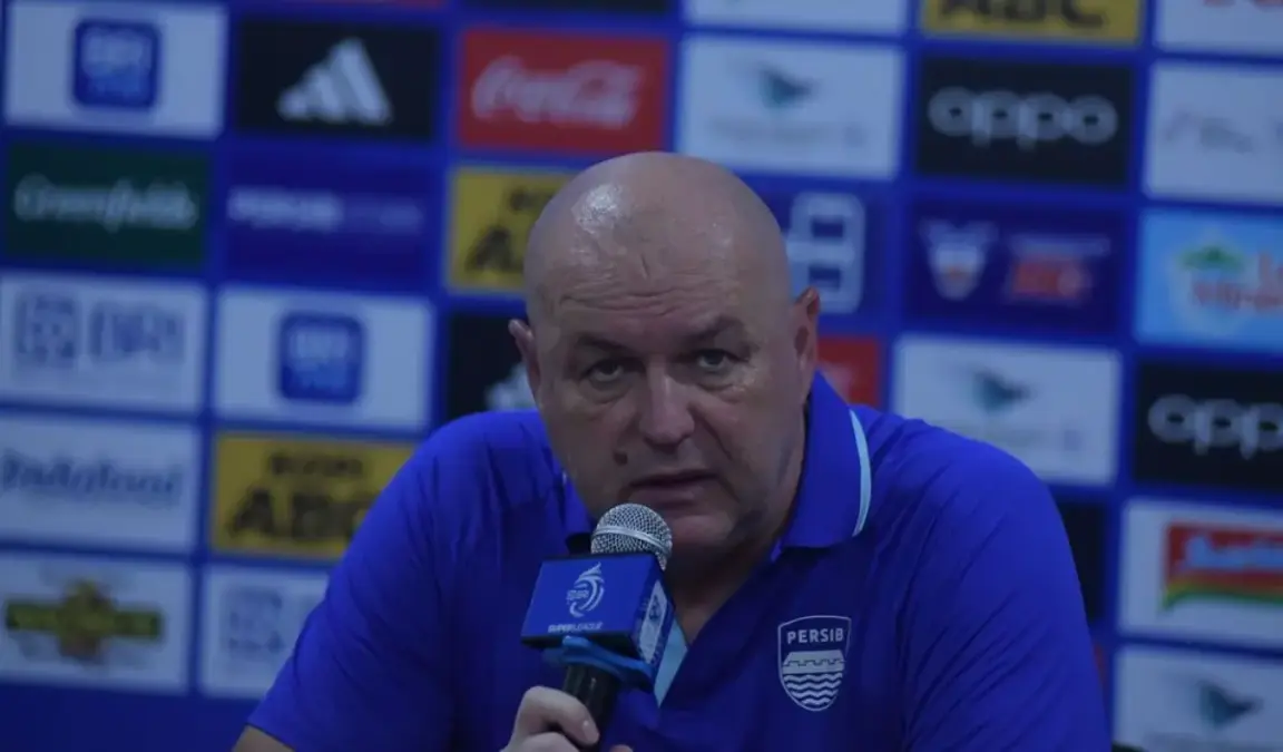 Dramatis Banget! 10 Pemain, Persib Tetap Bungkam Bali United 3-2 Menang