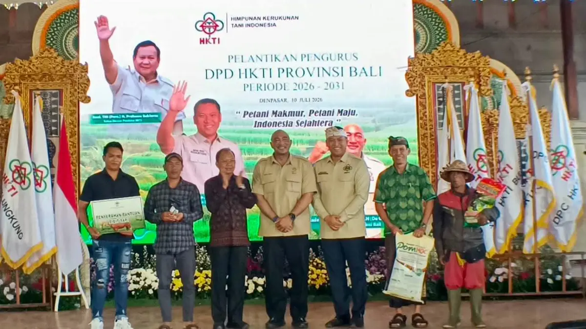 Hadir di Bali